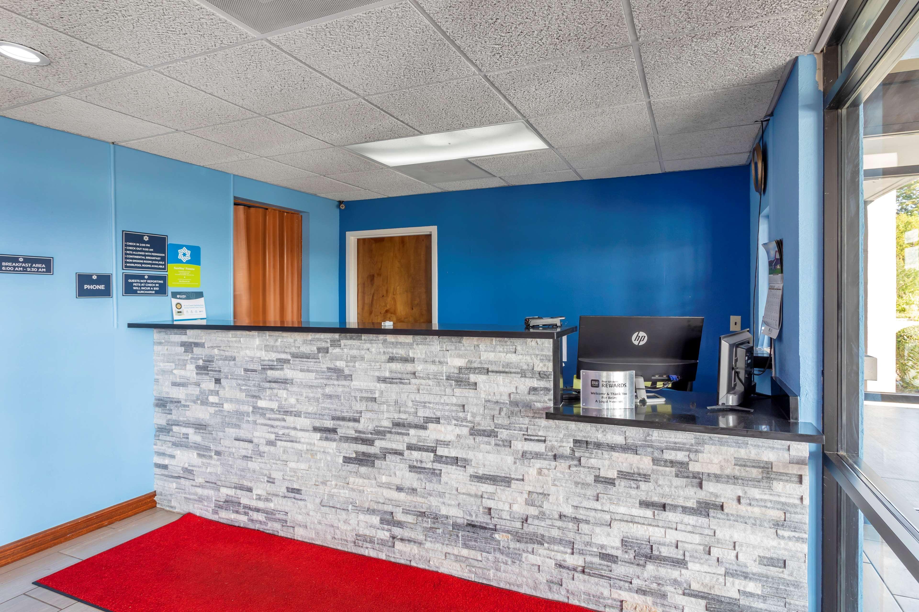 Surestay Hotel By Best Western Lenoir City Exteriér fotografie